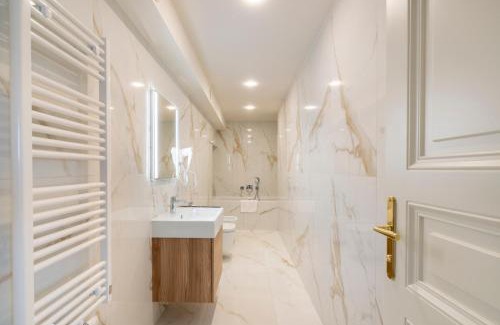 Smichov Apartment | Petrin Tower Residence