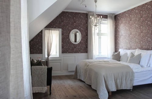 Dalsbygda House | Petrines Guesthouse