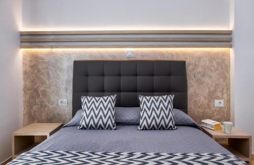Fira Apartment | Petros Villa