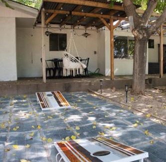 St. George House | Pets BBQ Fire-pit Near Downtown St George