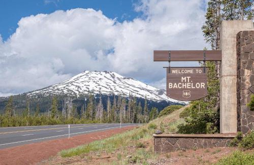 Alfalfa House | Pets OK - Perfect Couple's Retreat in Bend