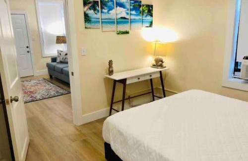 Smith's Memento Apartment | Pets Ok Steps 2 Ocean Center Walk 2 Beach