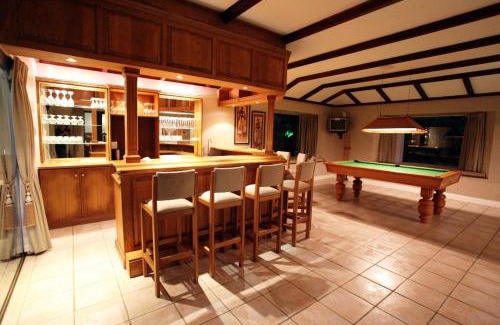 Pennington Villa | Pettigrews Place, Selborne Golf Estate ZPF01