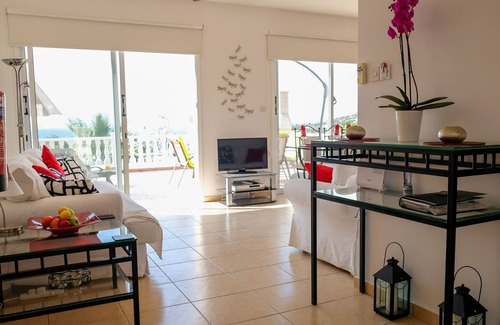 Peyia Town Apartment | Peyia Fontana - Executive 2-bed penthouse apartment panoramic sea view & hot tub