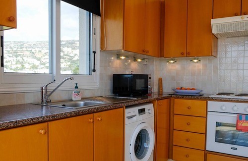 Peyia Town Apartment | Peyia Fontana - Executive 2-bed penthouse apartment panoramic sea view & hot tub