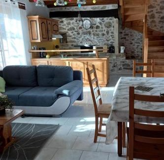 Peyrignac Apartment | PEYRIGNAC - Maison 3 Pièces 4 personnes MAE-0684