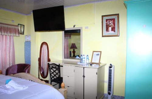 Georgetown Hotel | PG Quality Inn