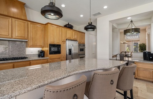 La Quinta House | PGA West Golf Course and Lake View Pool/Spa Home