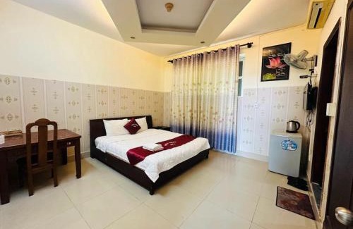 Phu My Hung Hotel | Phát Thịnh Hotel