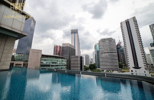 Golden Triangle Apartment | PH Suites at Banyan Tree Studio King Suites - 8