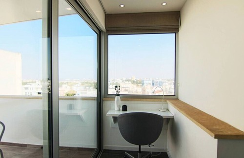 Acropolis Apartment | Phaedrus Living: Luxury Suite Nicosia 501