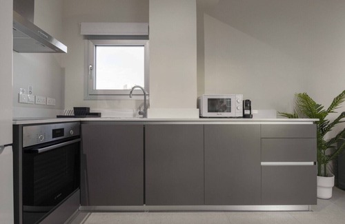 Nicosia Apartment | Phaedrus Living: Mini Art House Kahlo