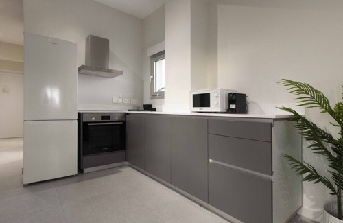 Nicosia Apartment | Phaedrus Living: Mini Art House Kahlo