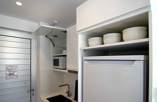 Paphos Apartment | Phaedrus Living: Seaside Deluxe Flat Harbour 112