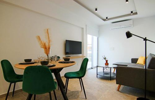 Paphos Apartment | Phaedrus Living: Seaside Luxury Flat Lighthouse 69