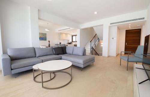 Softades Villa | Phaedrus Living: Serenity Waves Villas No.2