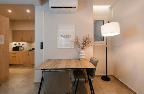 Omonia Apartment | Phaedrus Living: Zenonos Central Studio