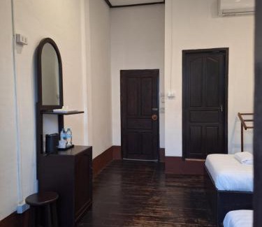 Luang Prabang House | PHAI GUESTHOUSE