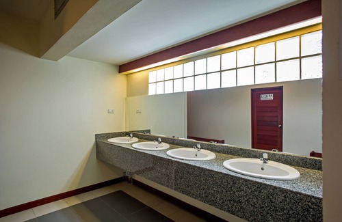 Haad Rin Hostel | Phangan Pearl Hostel
