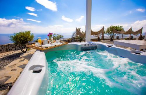 Fira Hotel | Phaos Santorini Suites