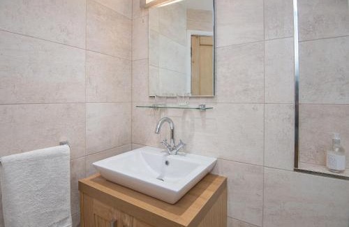Henley-on-Thames House | Pheasants Hill Old Byre
