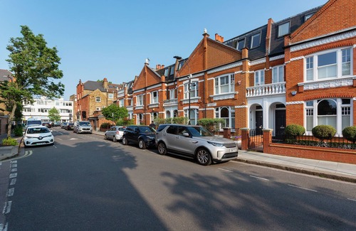 Parsons Green and Walham House | Phenomenal in Fulham, by Veeve