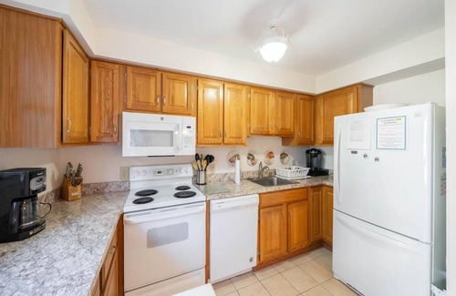 Cape May Condo | Philadelphia Beach Condo offering unobstructed beach views!
