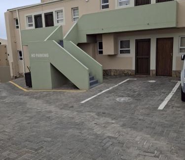 Rand Rifles Apartment | PhilCo Seaside Self Catering