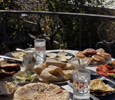 Sighnaghi House | Philia's Guest House