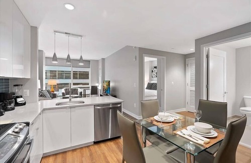 Center City West Apartment | Philly 1BR w/Deck | nr Rittenhouse Square & Schuylkill Banks