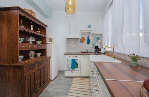 Maritsa Apartment | Philoxenia traditional house