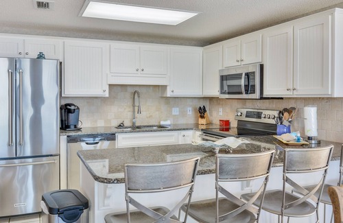 Orange Beach Condo | Phoenix 8-1006 Direct Beachfront w/2 Balconies