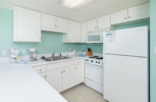 Gulf Shores Apartment | Phoenix All Suites