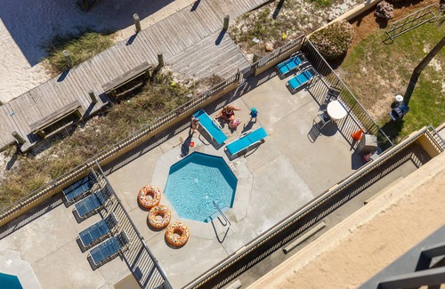 Gulf Shores Apartment | Phoenix All Suites