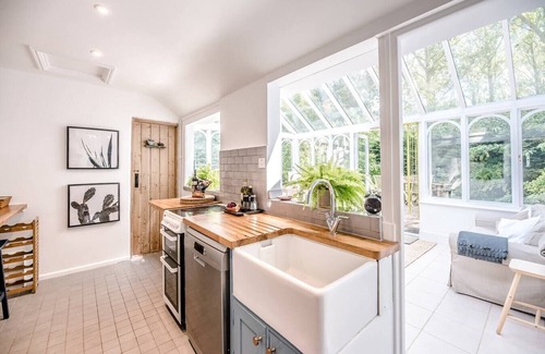 Brampton House | Phoenix Cottage, Brampton