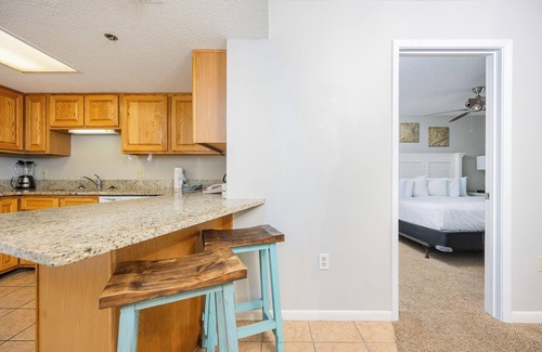 Orange Beach Condo | Phoenix East 7th Floor 2 Bedroom Condo - On the Beach!