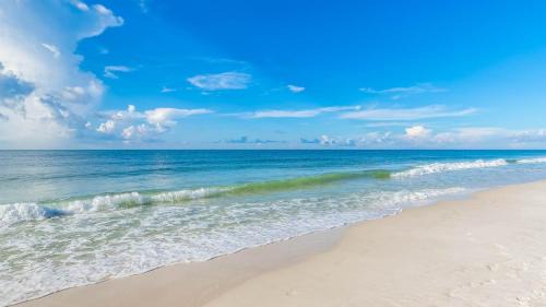 Orange Beach Apartment | Phoenix East by Brett Robinson Vacations
