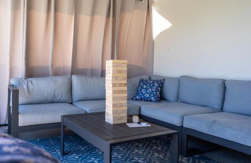 North Mountain Apartment | Phoenix Getaway, Poolside Oasis, & Tesla Charger