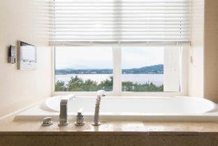 Seongsan Resort | Phoenix Island