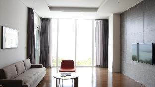 Seongsan Resort | Phoenix Island