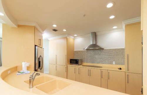 Orange Beach Apartment | Phoenix on the Bay 1103 condo