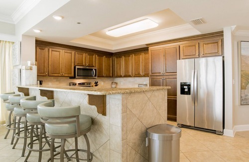 Orange Beach Condo | PHOENIX ORANGE BEACH! 6TH FLOOR! 4BR! LAZY RIVER!