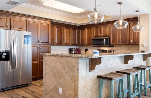 Orange Beach Condo | PHOENIX ORANGE BEACH! 6TH FLOOR! 4BR! LAZY RIVER!