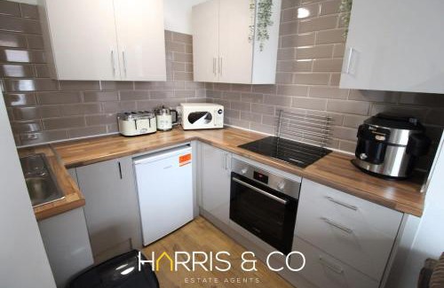 Fleetwood Apartment | Phoenix Rise
