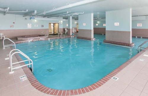 Orange Beach Condo | Phoenix VI 907 ~ Free Activities with iTrip Vacations