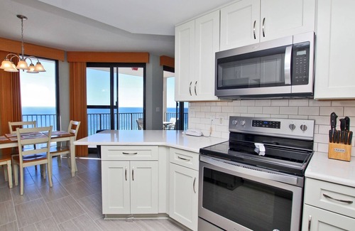 Orange Beach East Condo | Phoenix X 1208- Need a Getaway this Fall? We Can Help!