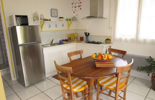 Leon Cottage | Photo and description of the house rental in Léon