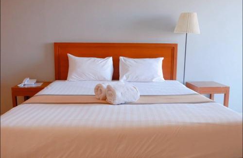 Samphao Lom Hotel | Phromsuk Hotel Ayutthaya