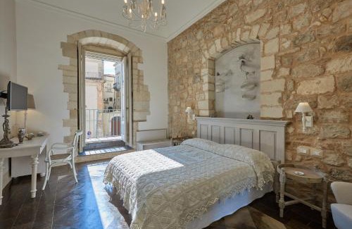 Ragusa House | Piazza Duomo 36