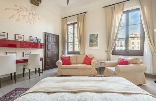 San Giovanni Apartment | Piazza Signoria 1, apartment